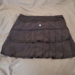 lululemon athletica Skirts - Lululemon size 6 skirt lululemon athletica Skirts - Lululemon size 6 skirt